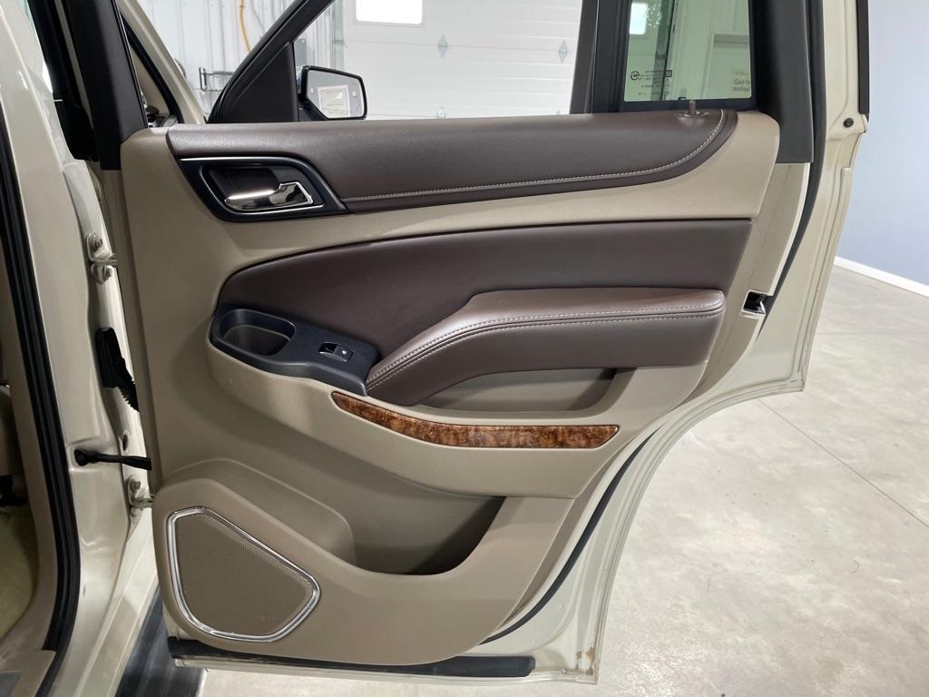 Chevrolet Tahoe  2015