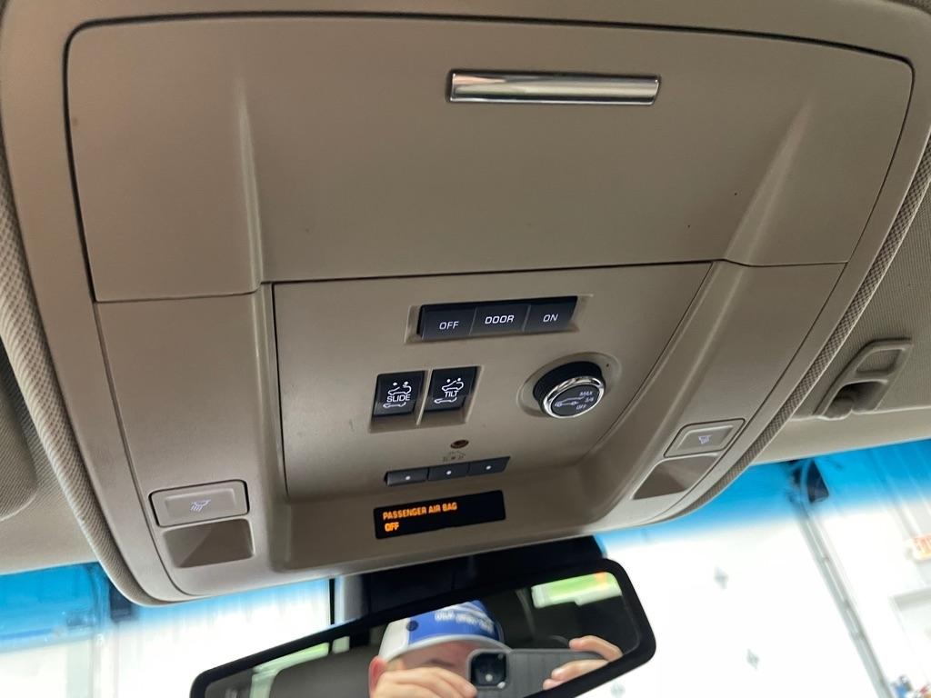 Chevrolet Tahoe  2015