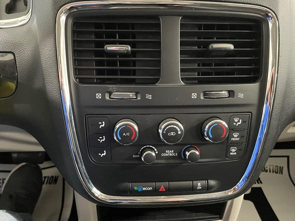 Dodge Grand Caravan  2015