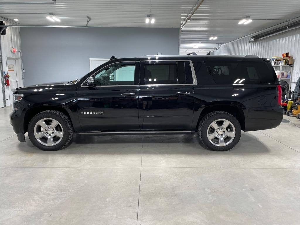 Chevrolet Suburban  2020