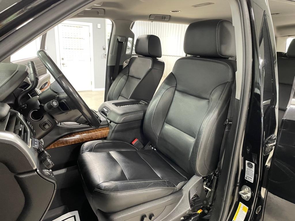 Chevrolet Suburban  2020