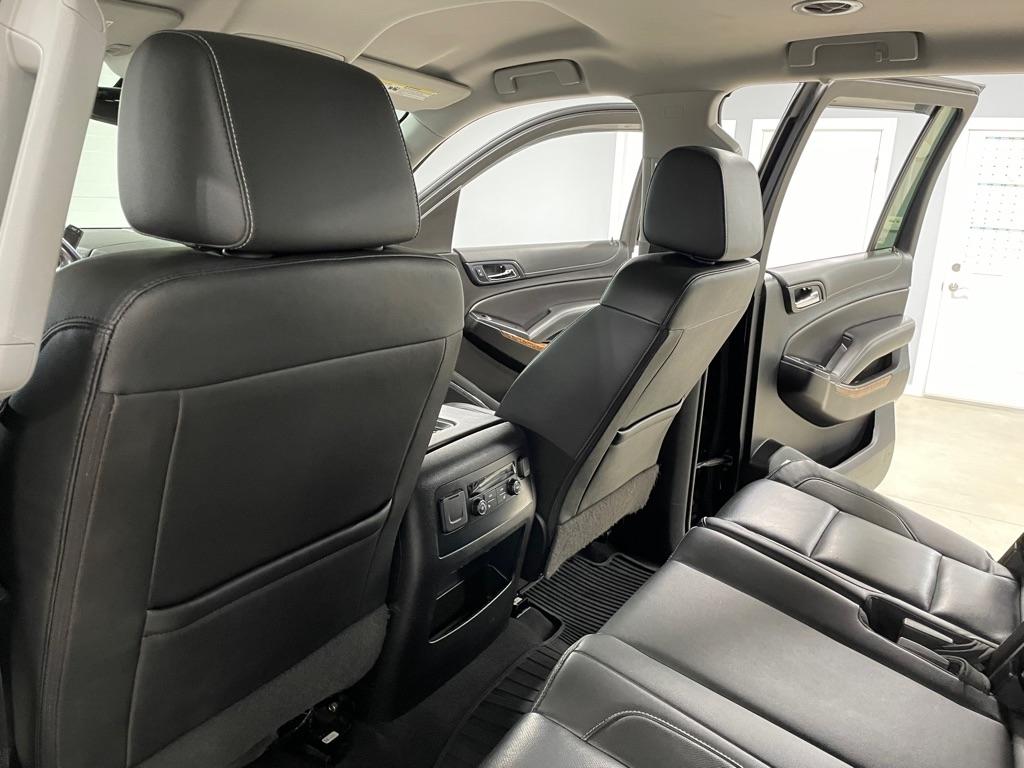 Chevrolet Suburban  2020