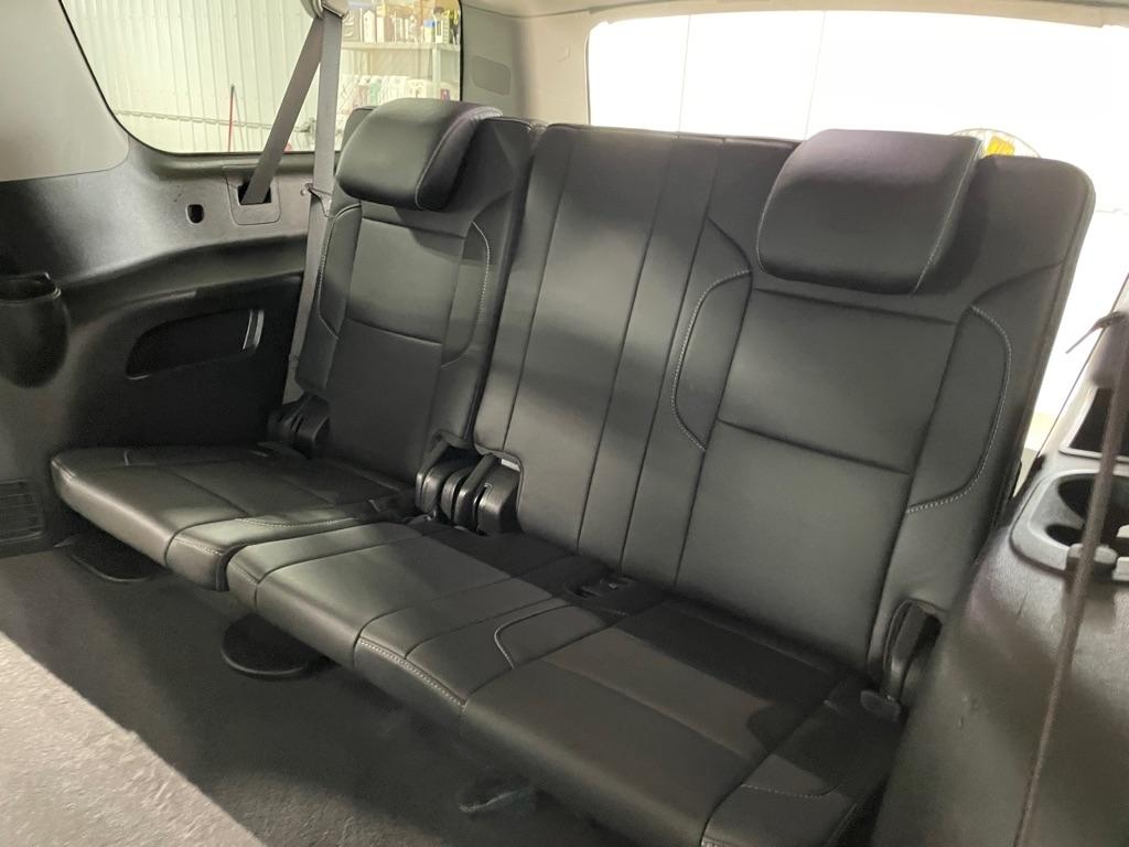 Chevrolet Suburban  2020
