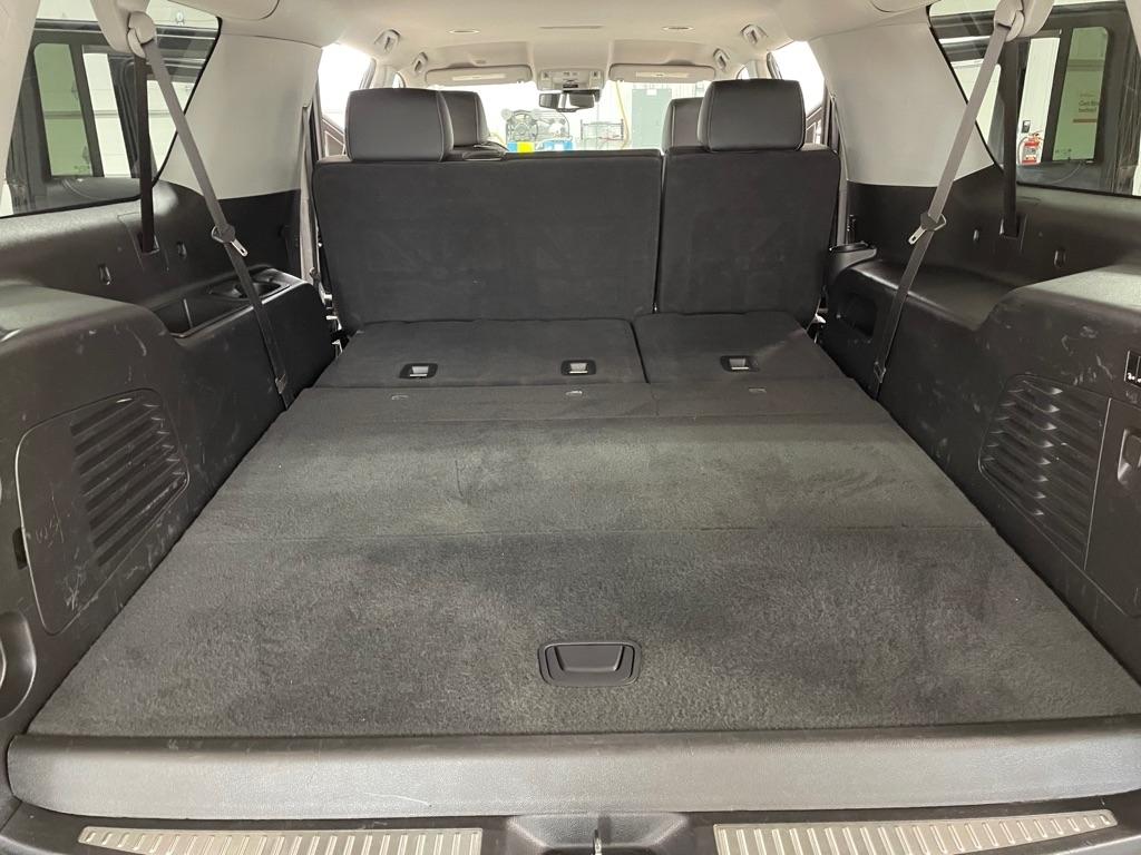 Chevrolet Suburban  2020