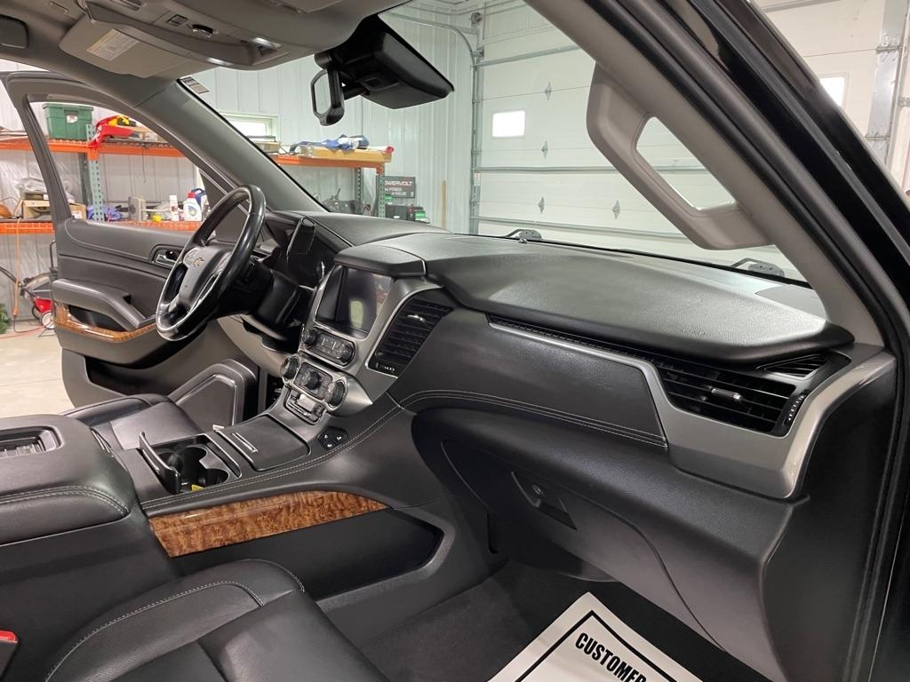 Chevrolet Suburban  2020