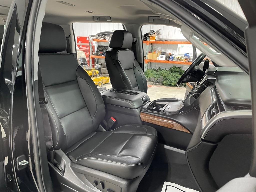 Chevrolet Suburban  2020