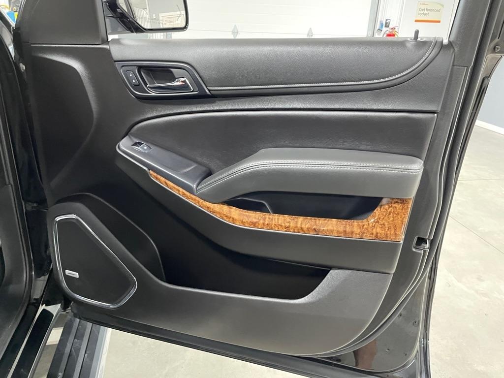 Chevrolet Suburban  2020