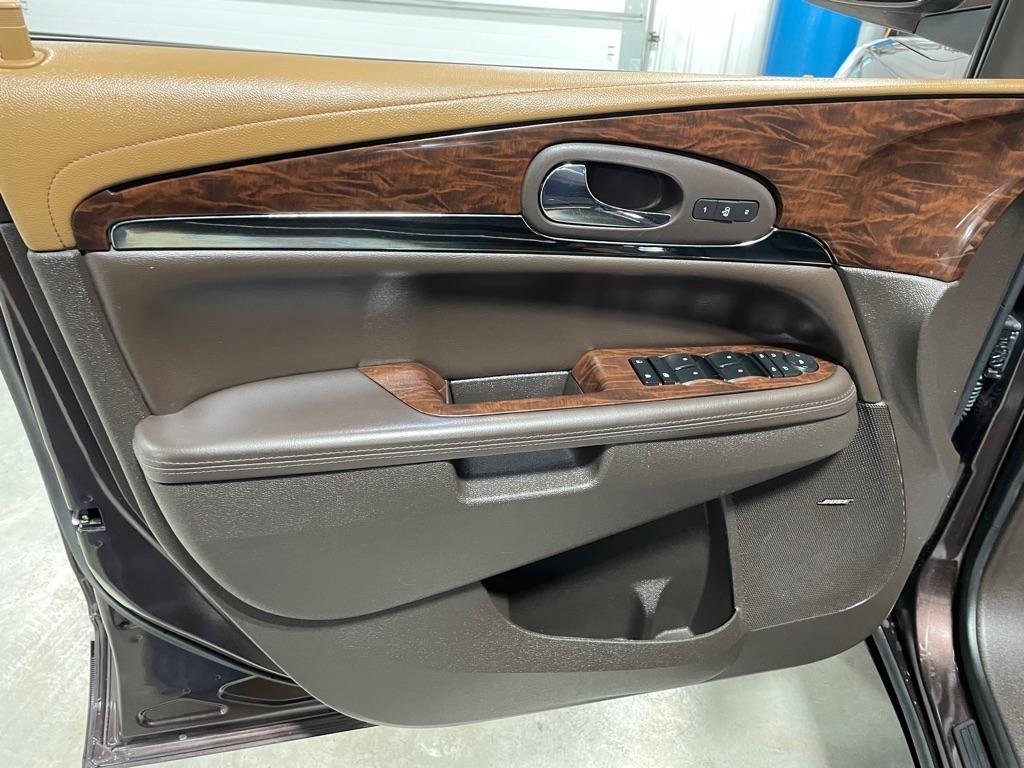Buick Enclave  2015