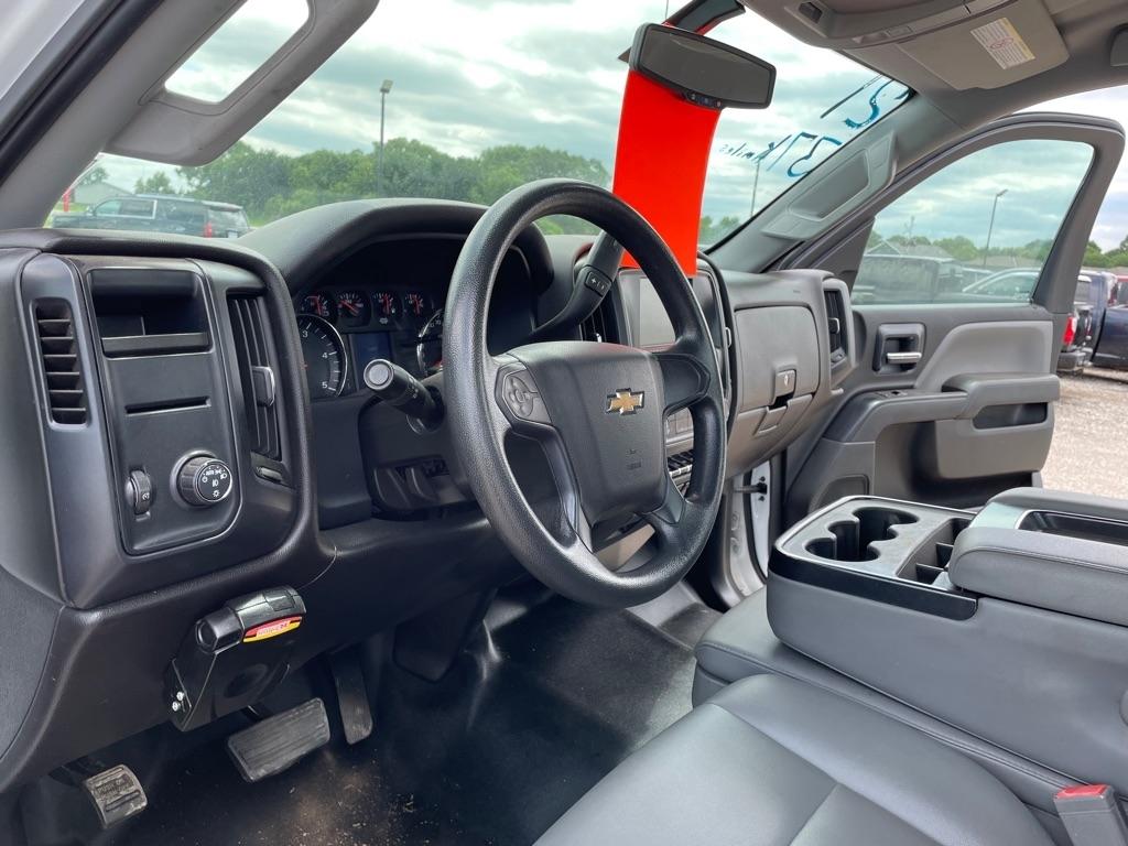 Chevrolet Silverado Medium Duty  2021