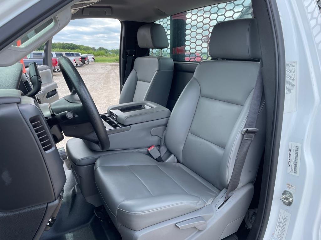 Chevrolet Silverado Medium Duty  2021