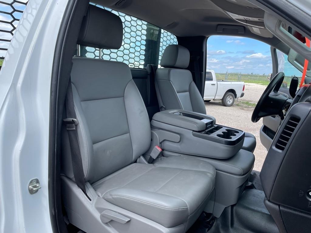 Chevrolet Silverado Medium Duty  2021