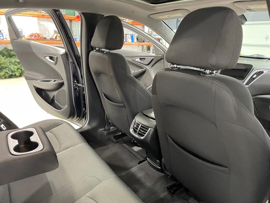 Chevrolet Malibu  2022