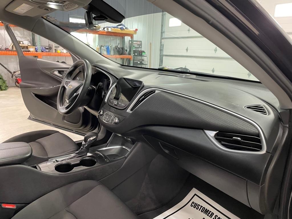 Chevrolet Malibu  2022