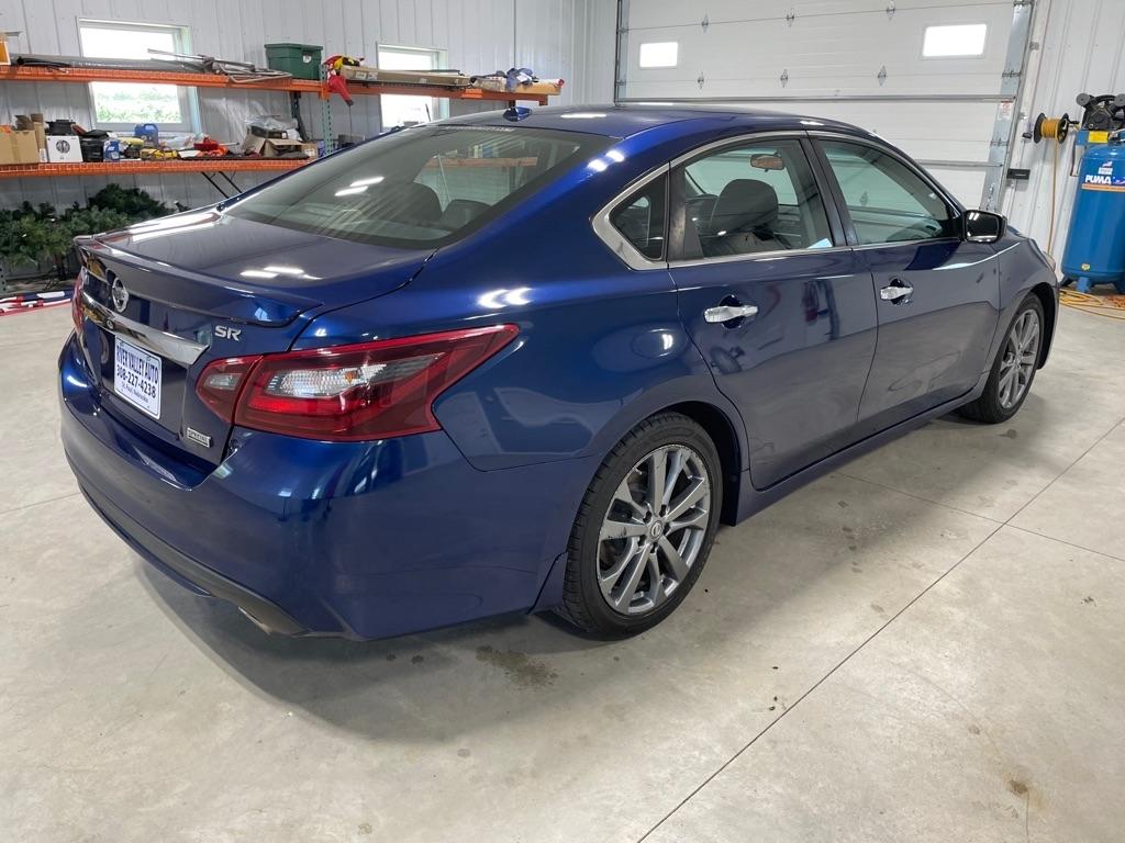 Nissan Altima  2018