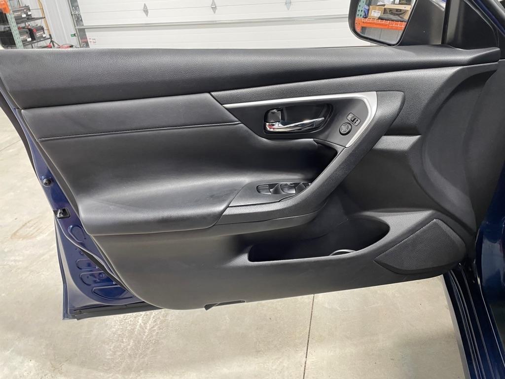 Nissan Altima  2018
