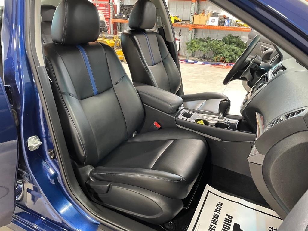 Nissan Altima  2018
