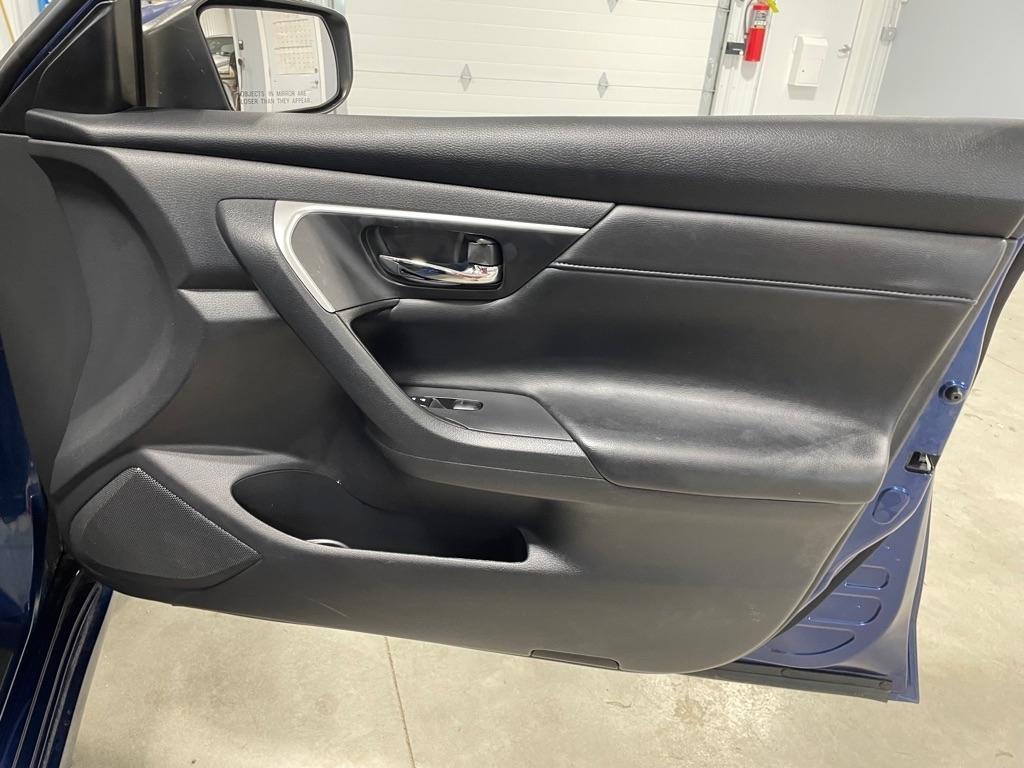 Nissan Altima  2018