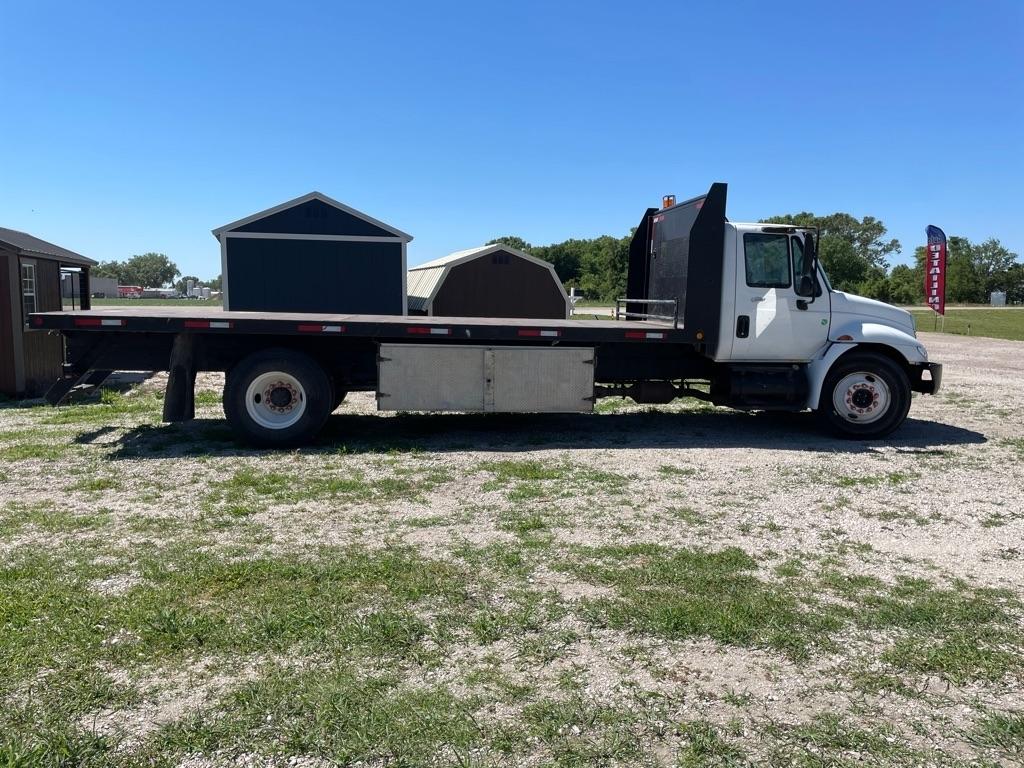 International 4300  2009