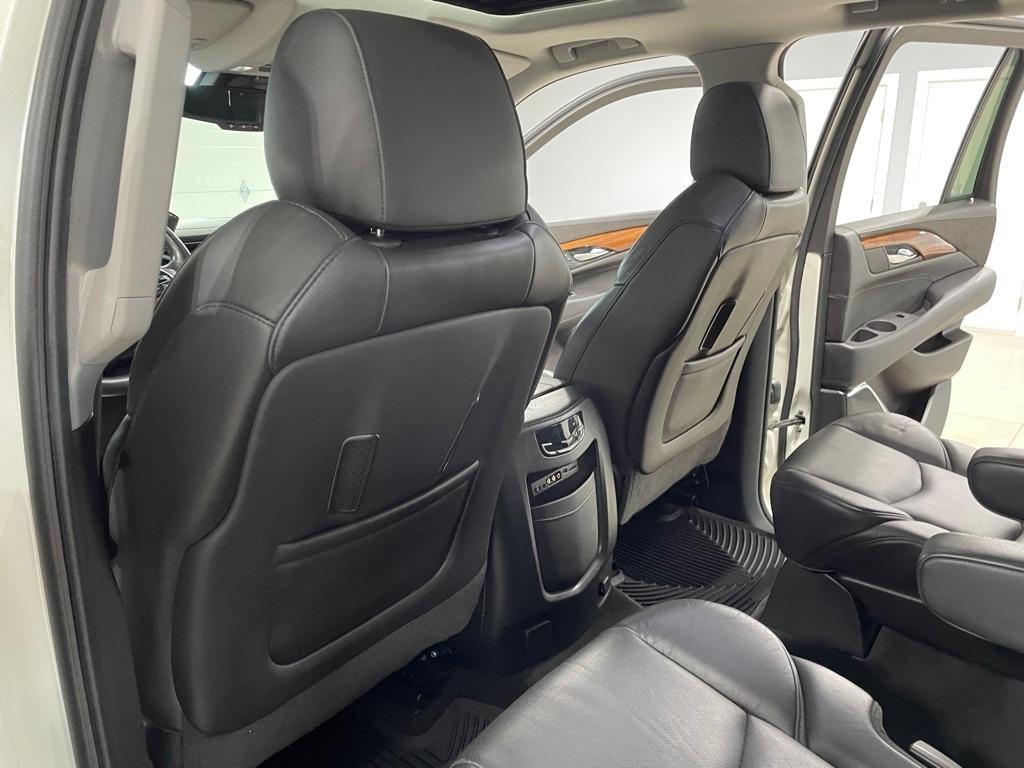 Cadillac Escalade  2015