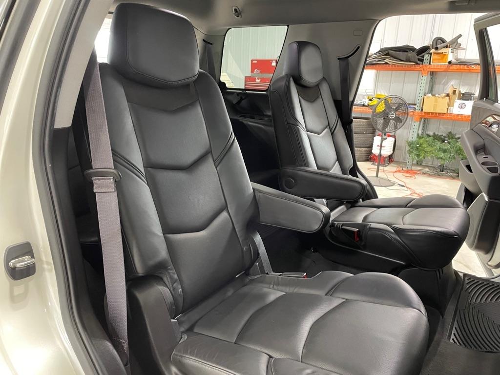 Cadillac Escalade  2015