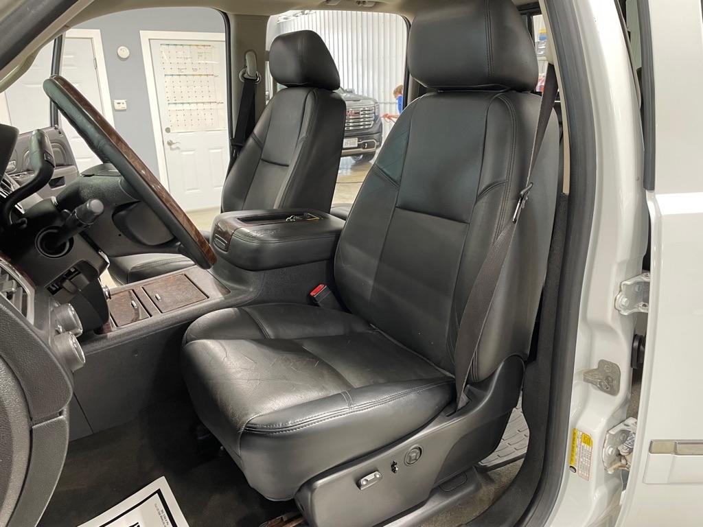 GMC Sierra 3500HD  2014