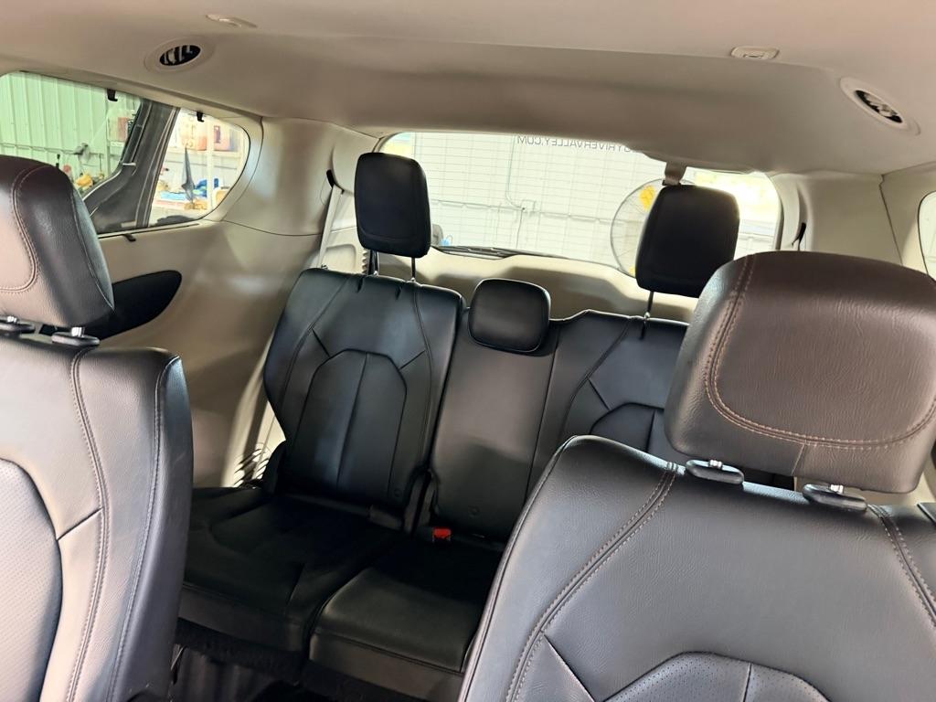 Chrysler Pacifica  2019