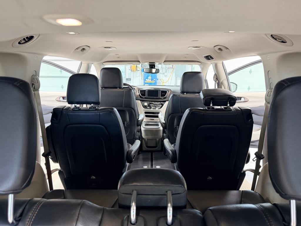 Chrysler Pacifica  2019
