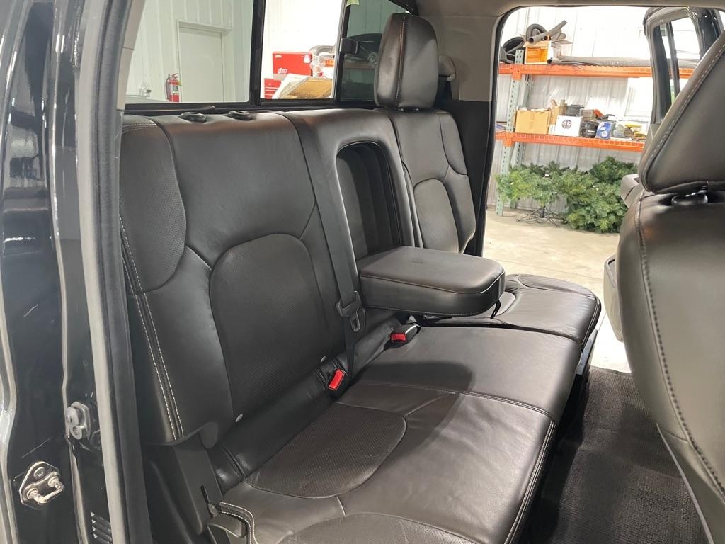 Nissan Frontier  2015