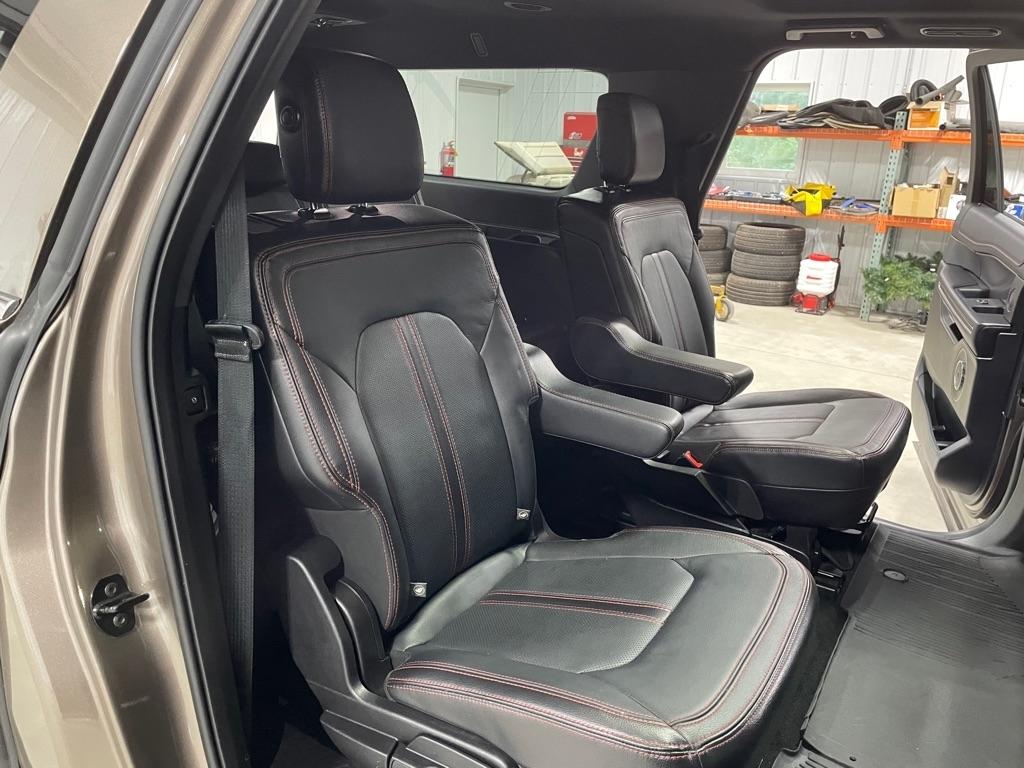 Ford Expedition  2019