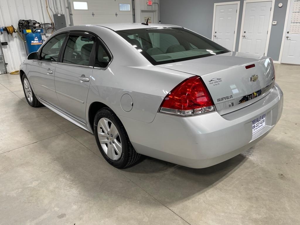 Chevrolet Impala  2010