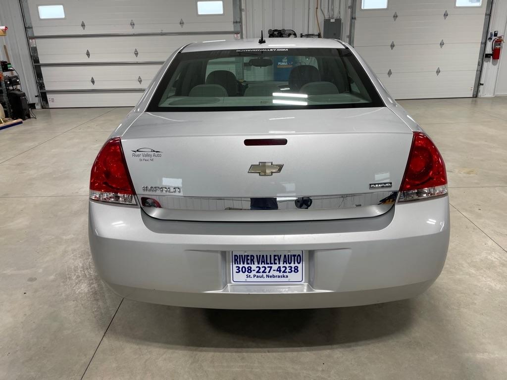 Chevrolet Impala  2010