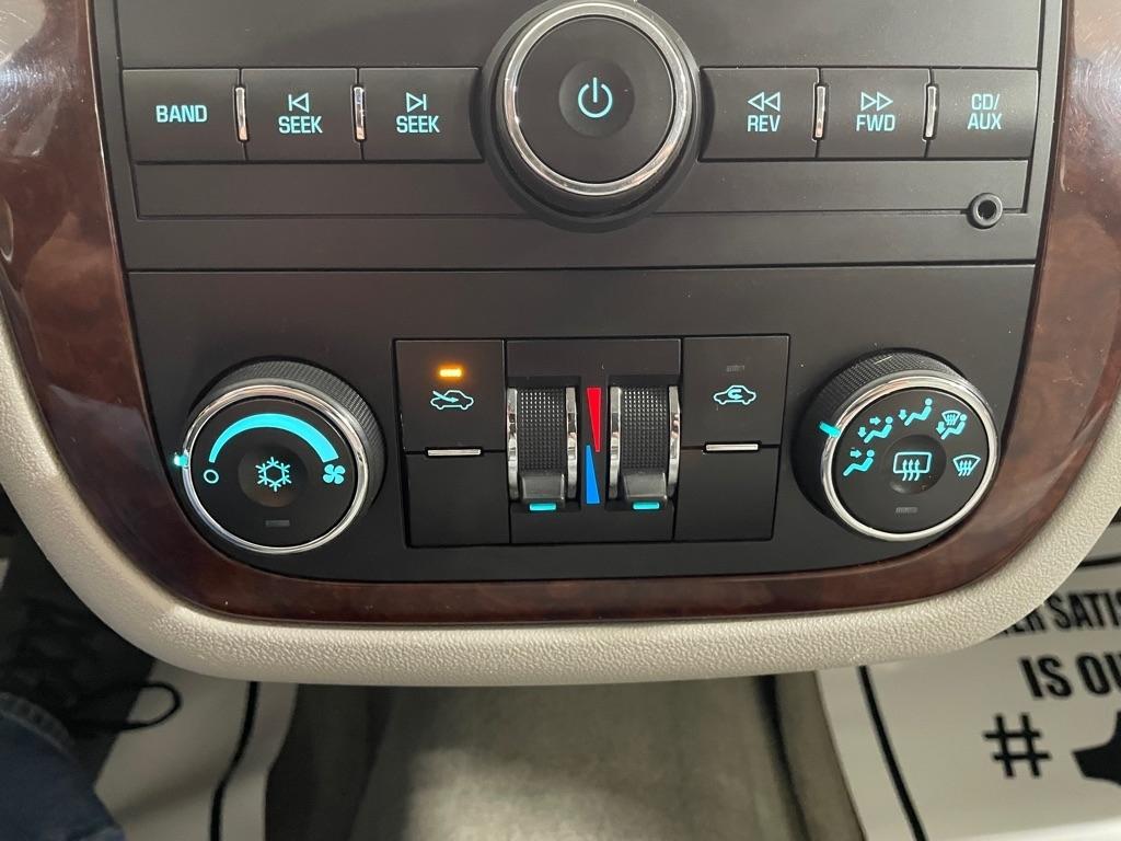 Chevrolet Impala  2010