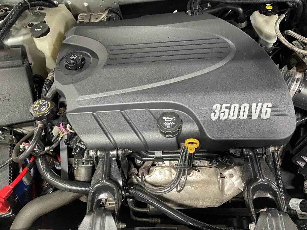 Chevrolet Impala  2010