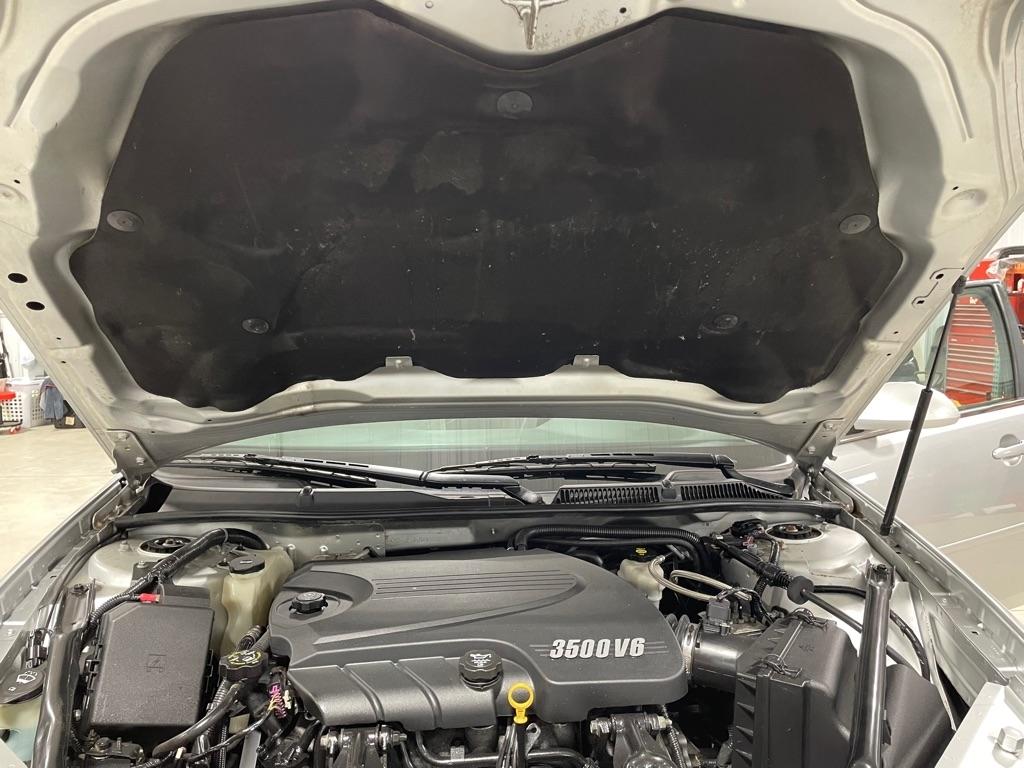 Chevrolet Impala  2010