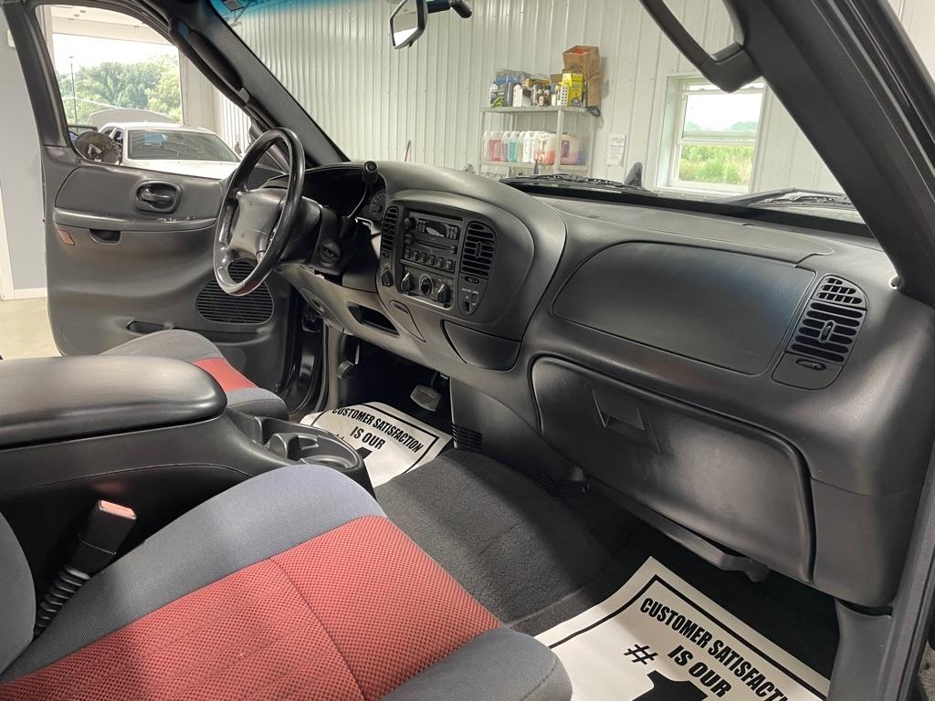 Ford F-150  2003