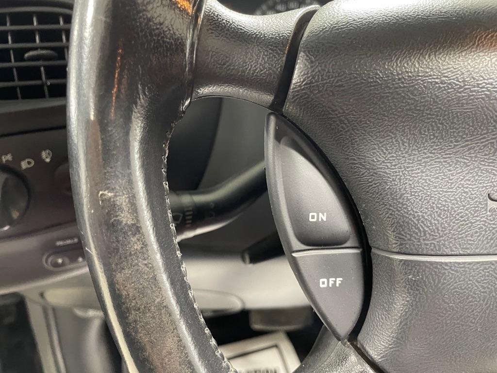 Ford F-150  2003