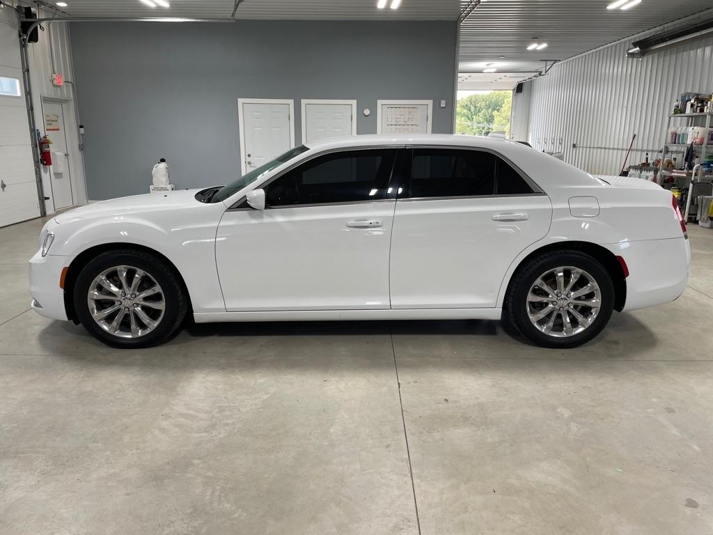 Chrysler 300 Limited 2017