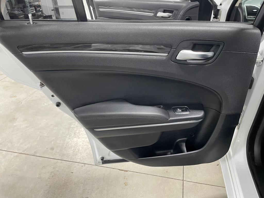 Chrysler 300 Limited 2017