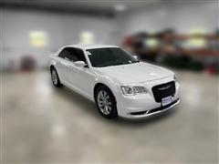 2017 Chrysler 300 