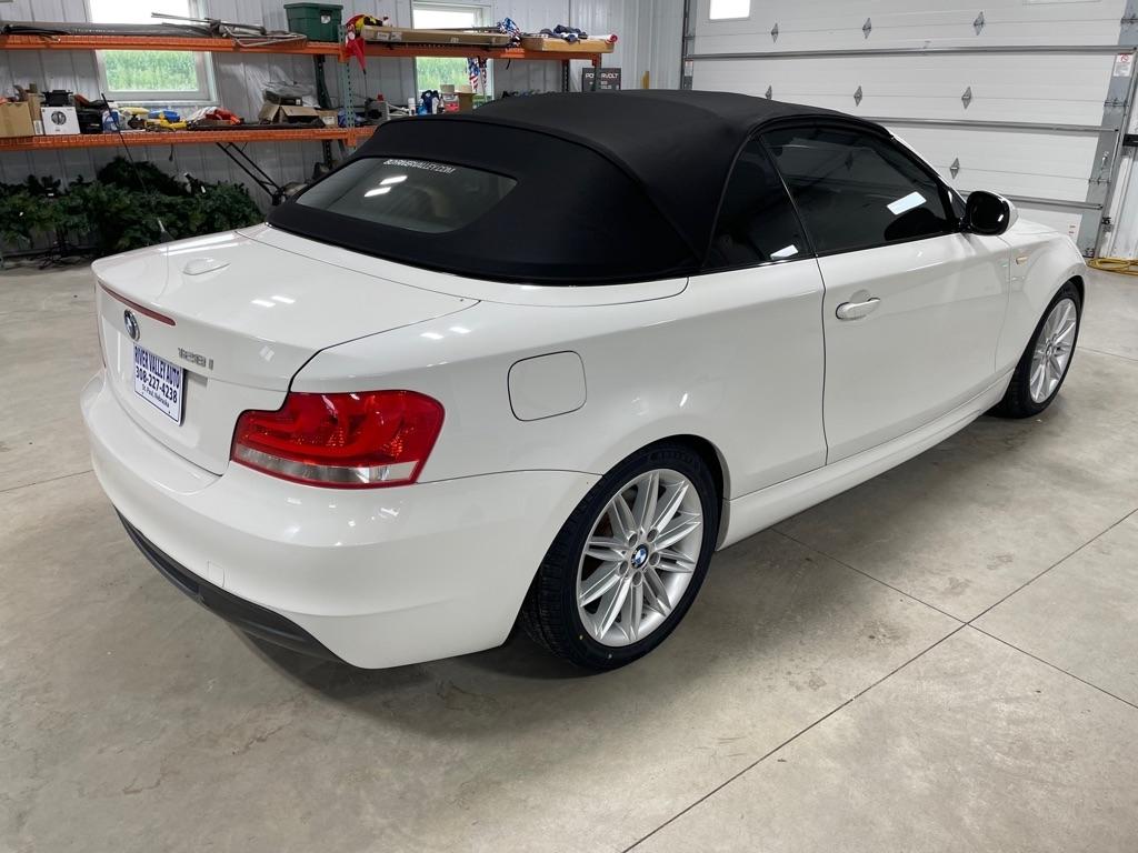 BMW 1-Series  2012