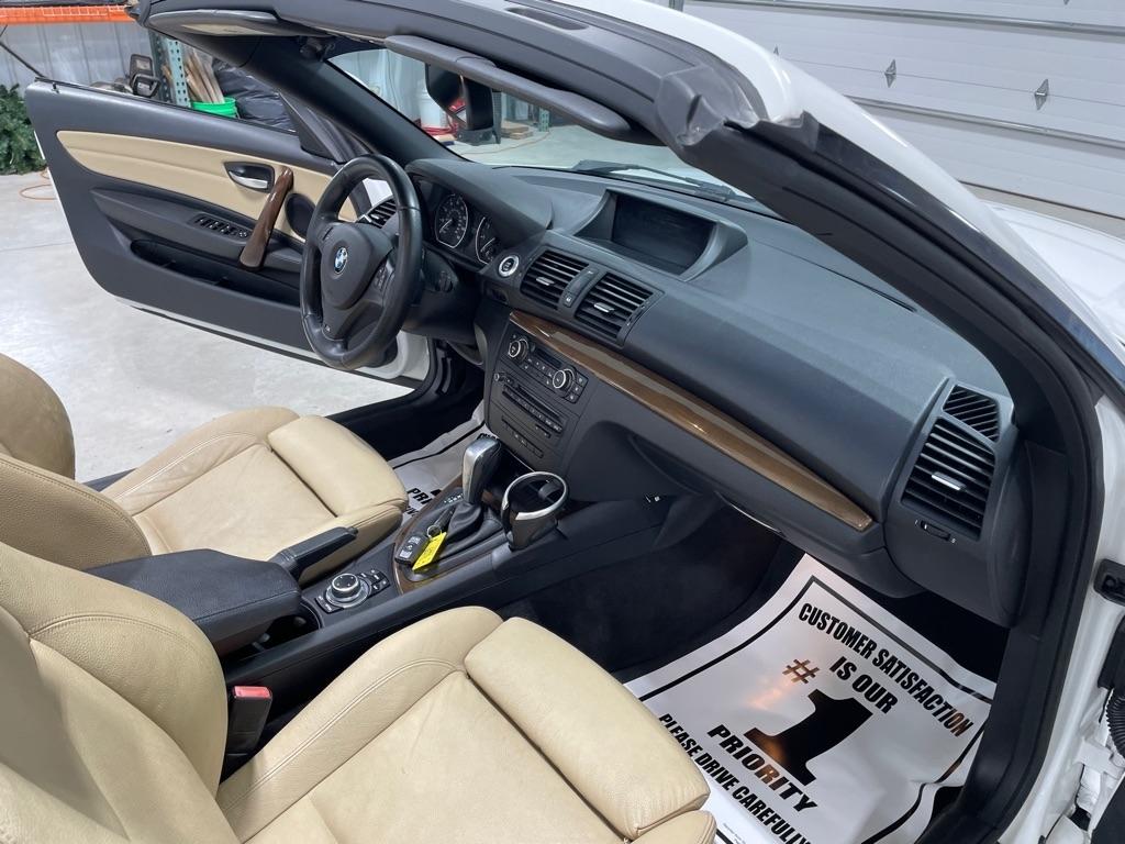 BMW 1-Series  2012