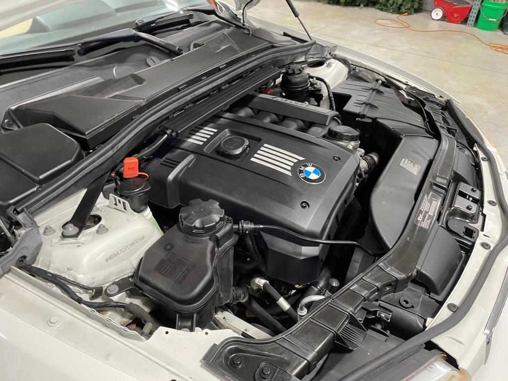 BMW 1-Series  2012