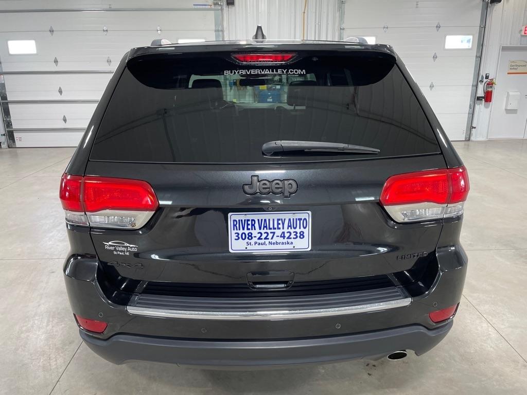 Jeep Grand Cherokee  2016