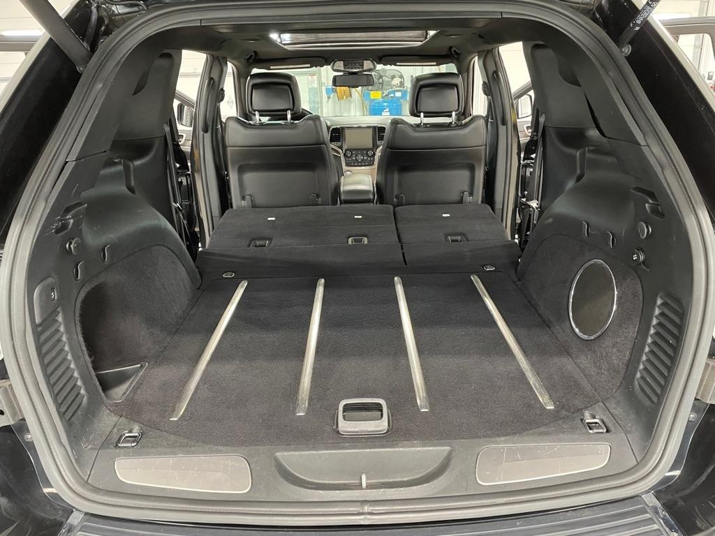 Jeep Grand Cherokee  2016