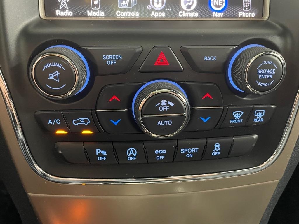 Jeep Grand Cherokee  2016