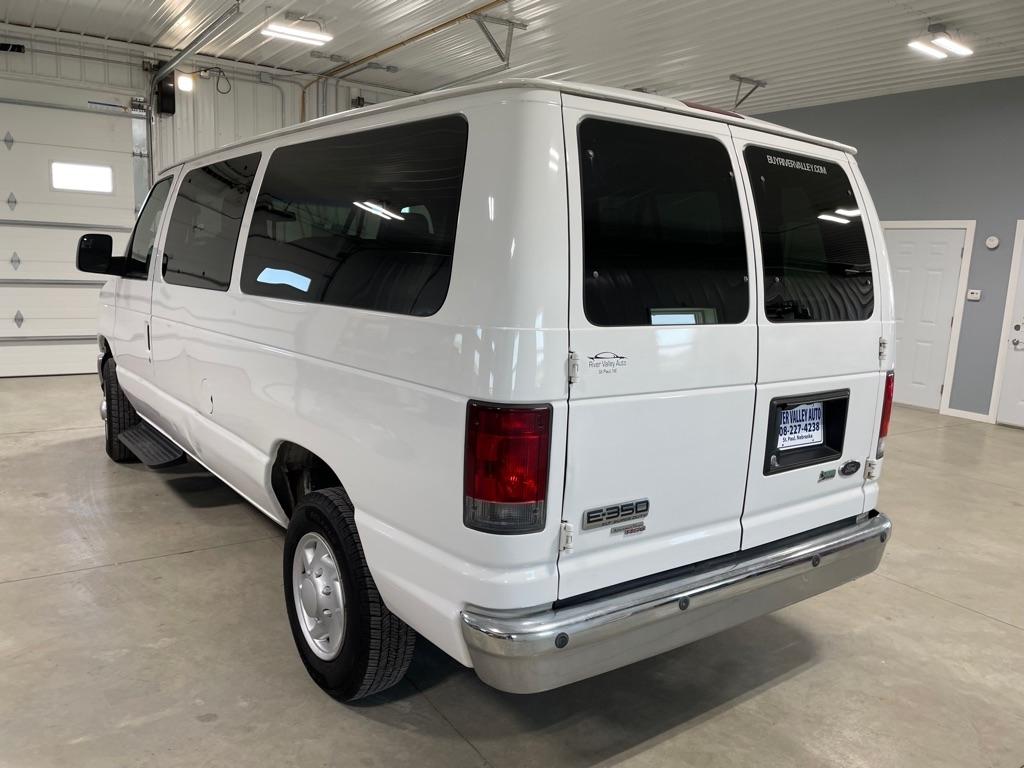 Ford Econoline  2014