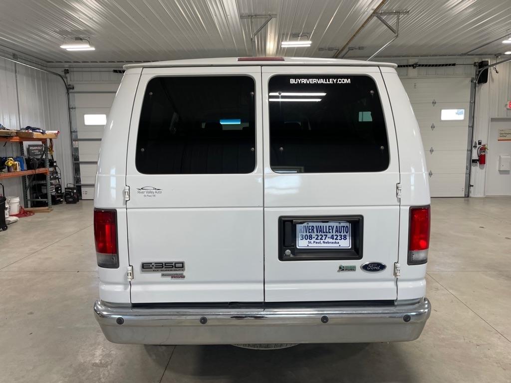 Ford Econoline  2014