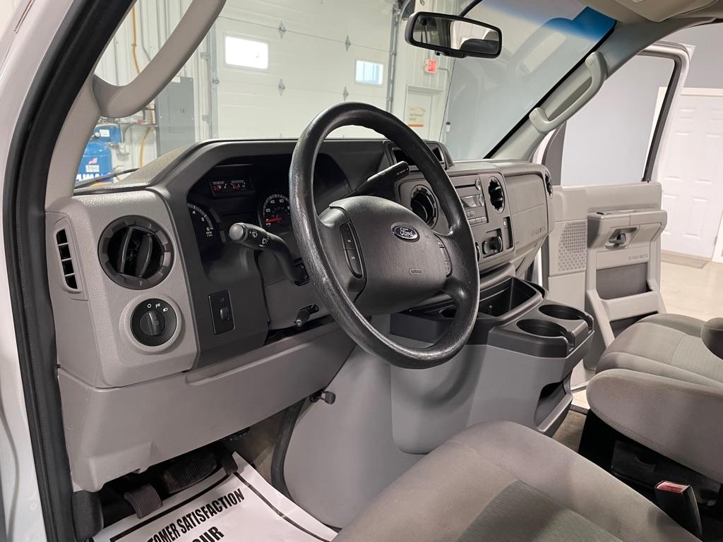 Ford Econoline  2014