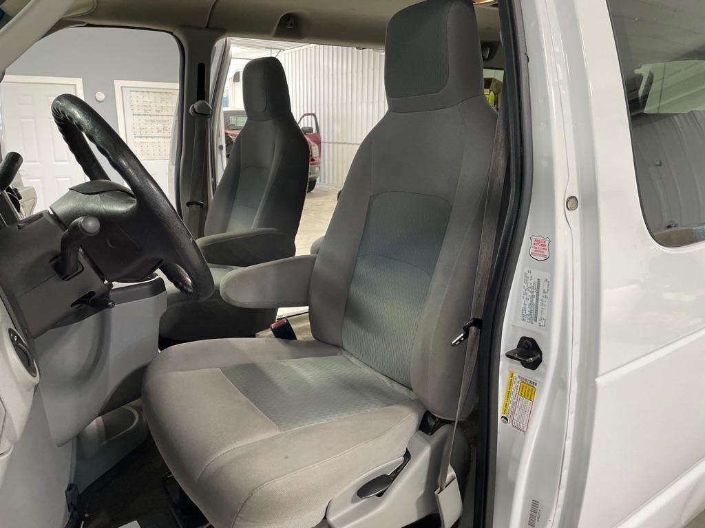 Ford Econoline  2014
