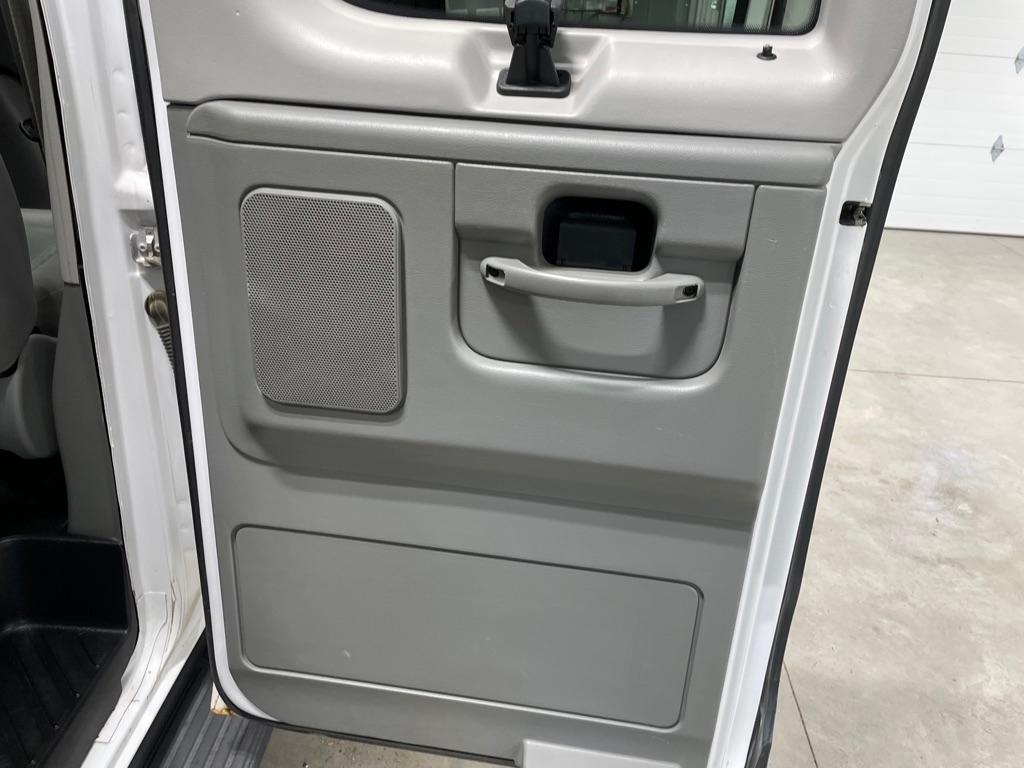 Ford Econoline  2014